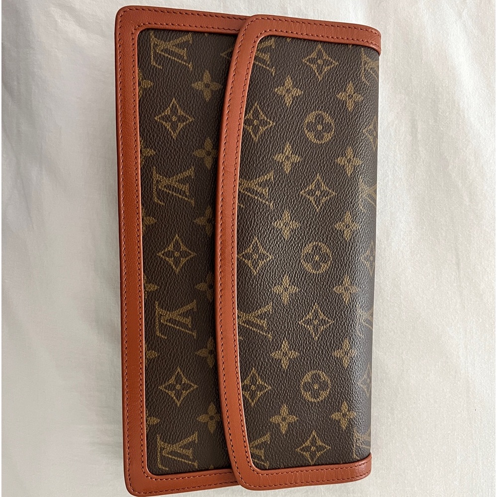 Vintage Louis Vuitton Pochette Dame